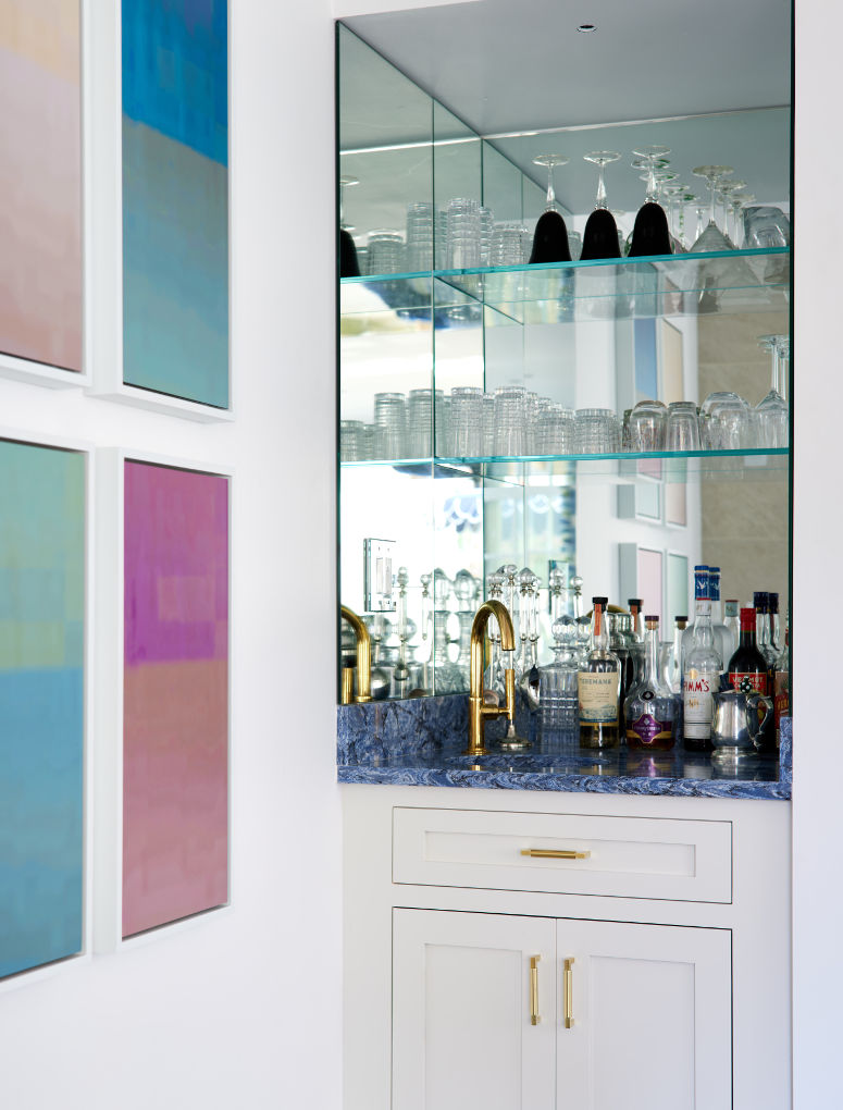 Bar cabinet design - Sandra Morgan Interiors and Art Prive Gallery, Greenwich CT
